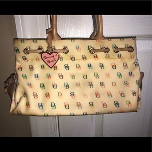 Old Vintage Dooney and Burke Purse